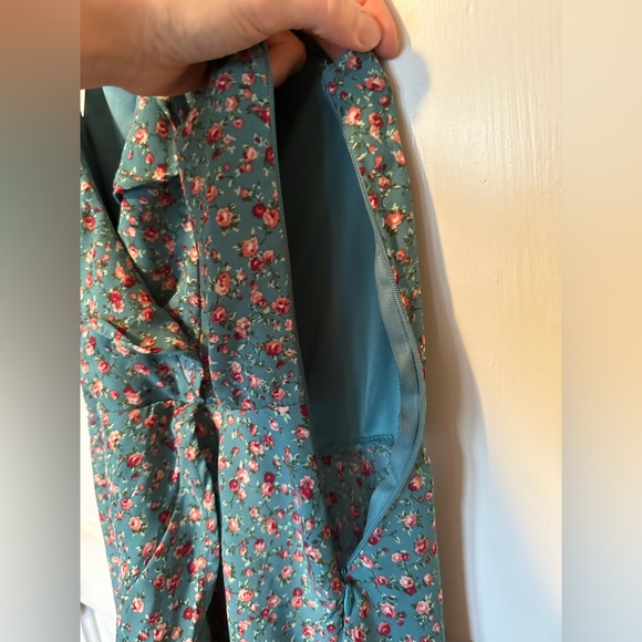NWOT Charlotte Russe Teal Floral Sundress SIZE S - Picture 9 of 10
